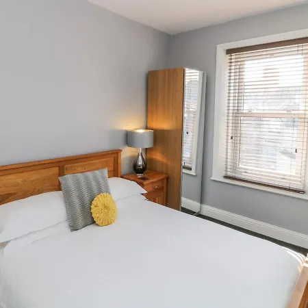 Sleeps 20 Ferienhaus