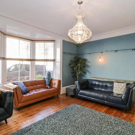Sleeps 20 Ferienhaus Whitby